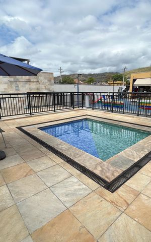 Apartamento à venda com 45m², 2 quartos e sem vagaÁrea comum - Piscina