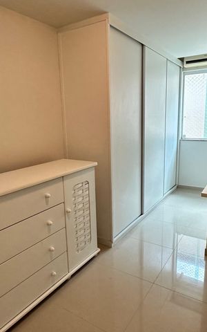 Casa de condomínio à venda com 160m², 3 quartos e 2 vagas Casa de condomínio à venda com 160m², 3 quartos e 2 vagasSemi Suíte 2