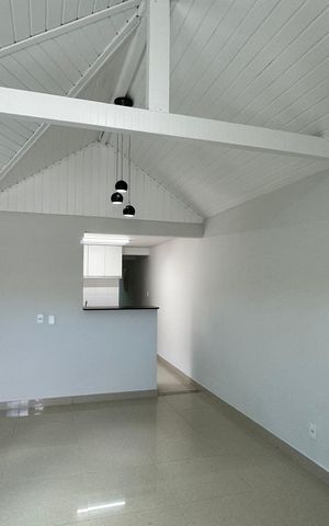 Casa de condomínio à venda com 160m², 3 quartos e 2 vagas Casa de condomínio à venda com 160m², 3 quartos e 2 vagasSala