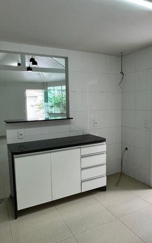 Casa de condomínio à venda com 160m², 3 quartos e 2 vagas Casa de condomínio à venda com 160m², 3 quartos e 2 vagasCozinha
