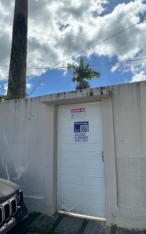 Casa de condomínio à venda com 160m², 3 quartos e 2 vagas Casa de condomínio à venda com 160m², 3 quartos e 2 vagasFachada