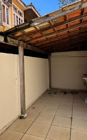 Casa de condomínio à venda com 160m², 3 quartos e 2 vagas Casa de condomínio à venda com 160m², 3 quartos e 2 vagasÁrea de Serviço