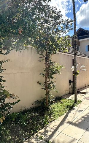 Casa de condomínio à venda com 160m², 3 quartos e 2 vagas Casa de condomínio à venda com 160m², 3 quartos e 2 vagasQuintal