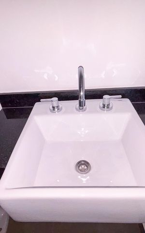 Studio à venda com 13m², 1 quarto e sem vaga Studio à venda com 13m², 1 quarto e sem vagaBanheiro