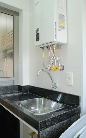 Apartamento para alugar com 81m², 3 quartos e 1 vagaÁrea de Serviço