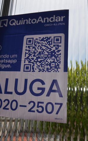 Apartamento para alugar com 60m², 2 quartos e 1 vagaPlaca instalada