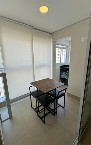 Studio à venda com 37m², 1 quarto e sem vaga Studio à venda com 37m², 1 quarto e sem vagaVaranda