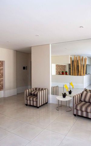 Apartamento à venda com 114m², 3 quartos e 2 vagasHall social