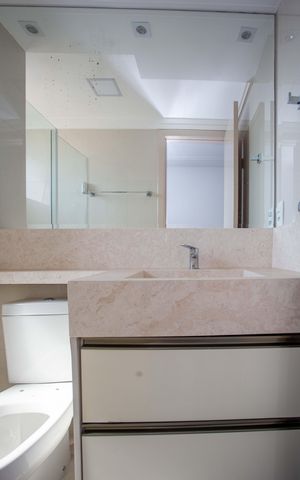 Apartamento à venda com 114m², 3 quartos e 2 vagasBanheiro da Suíte