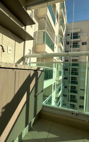 Apartamento à venda com 41m², 1 quarto e 1 vaga Apartamento à venda com 41m², 1 quarto e 1 vagaVaranda
