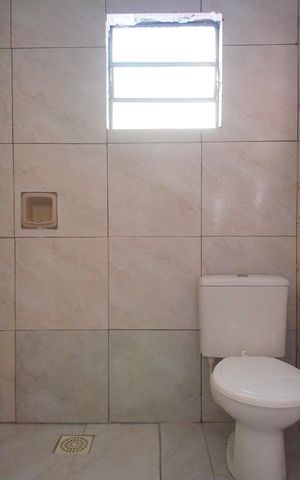 Apartamento para alugar com 63m², 2 quartos e sem vagaBanheiro