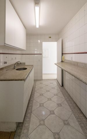 Apartamento para alugar com 135m², 3 quartos e 1 vaga Apartamento para alugar com 135m², 3 quartos e 1 vagaCozinha