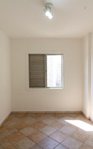 Apartamento para alugar com 135m², 3 quartos e 1 vaga Apartamento para alugar com 135m², 3 quartos e 1 vagaQuarto 1