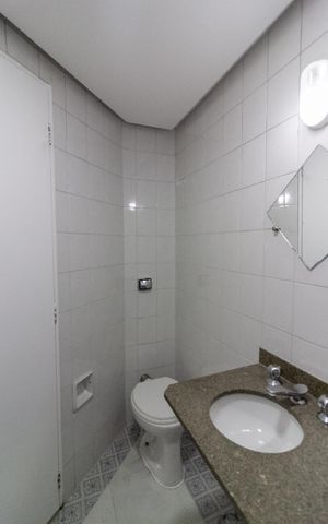 Apartamento para alugar com 135m², 3 quartos e 1 vaga Apartamento para alugar com 135m², 3 quartos e 1 vagaBanheiro Social