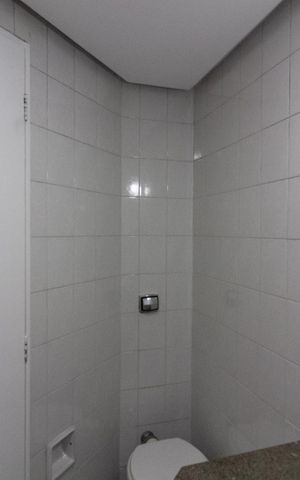 Apartamento para alugar com 135m², 3 quartos e 1 vaga Apartamento para alugar com 135m², 3 quartos e 1 vagaBanheiro Social