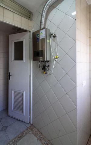 Apartamento para alugar com 135m², 3 quartos e 1 vaga Apartamento para alugar com 135m², 3 quartos e 1 vagaBanheiro de Serviço
