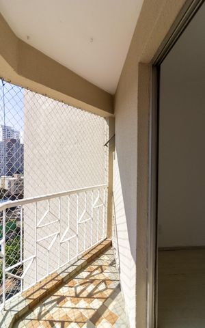 Apartamento para alugar com 135m², 3 quartos e 1 vaga Apartamento para alugar com 135m², 3 quartos e 1 vagaVaranda