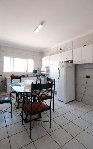 Casa à venda com 450m², 5 quartos e 6 vagasCozinha