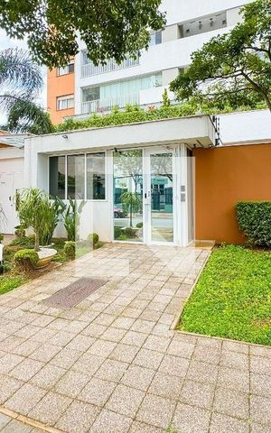 Apartamento à venda com 115m², 3 quartos e 2 vagas Apartamento à venda com 115m², 3 quartos e 2 vagasFachada