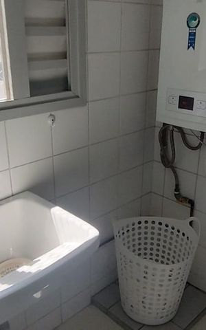 Apartamento à venda com 82m², 3 quartos e 2 vagas Apartamento à venda com 82m², 3 quartos e 2 vagasÁrea de Serviço