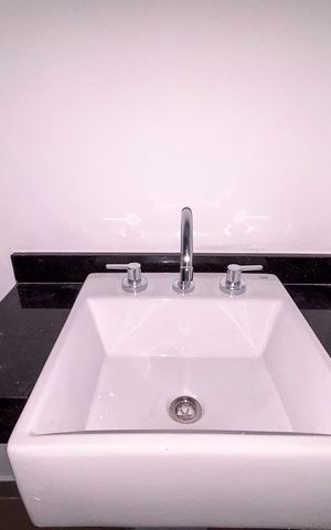 Apartamento à venda com 80m², 1 quarto e sem vaga Apartamento à venda com 80m², 1 quarto e sem vagaBanheiro Social