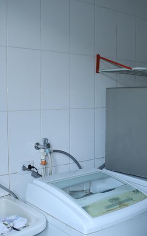 Casa de condomínio para alugar com 458m², 4 quartos e 4 vagasÁrea de Serviço