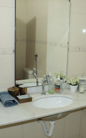 Casa de condomínio para alugar com 458m², 4 quartos e 4 vagasBanheiro da Suíte 4