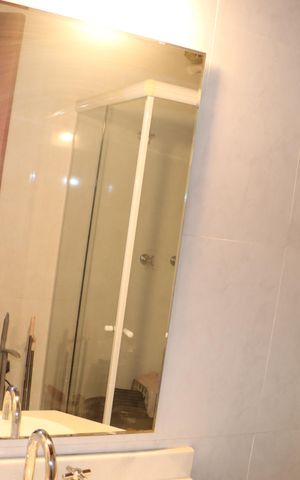 Casa de condomínio para alugar com 458m², 4 quartos e 4 vagasBanheiro 2