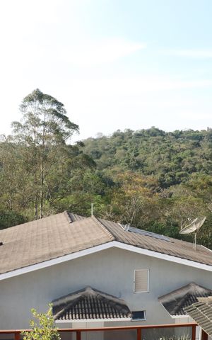 Casa de condomínio para alugar com 458m², 4 quartos e 4 vagasVista Varanda