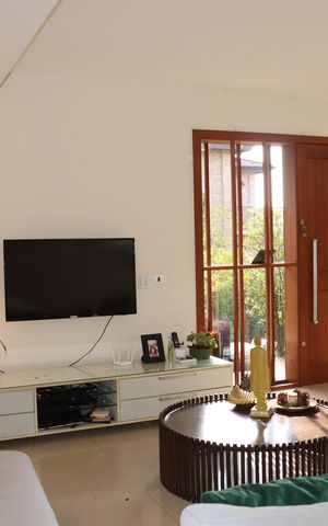 Casa de condomínio para alugar com 458m², 4 quartos e 4 vagasSala