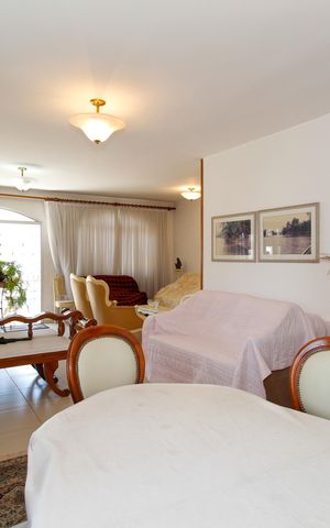 Apartamento para alugar com 140m², 2 quartos e 1 vaga Apartamento para alugar com 140m², 2 quartos e 1 vagaSala