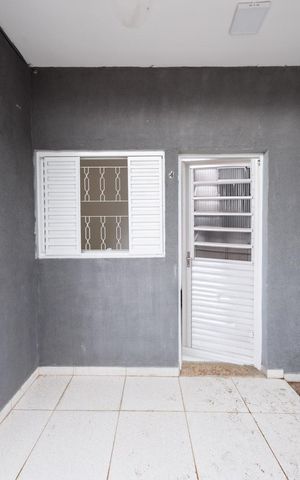 Studio para alugar com 20m², 1 quarto e sem vaga Studio para alugar com 20m², 1 quarto e sem vagaPorta de entrada