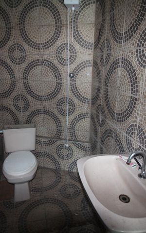 Casa à venda com 420m², 3 quartos e 3 vagasBanheiro 2