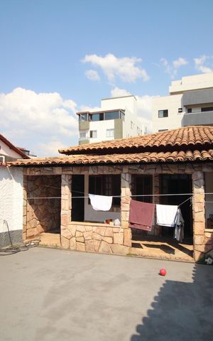 Casa à venda com 420m², 3 quartos e 3 vagasQuintal