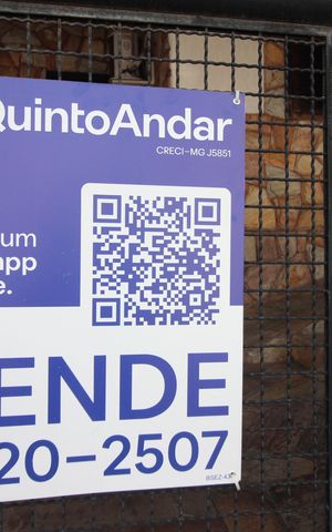 Casa à venda com 420m², 3 quartos e 3 vagasPlaca