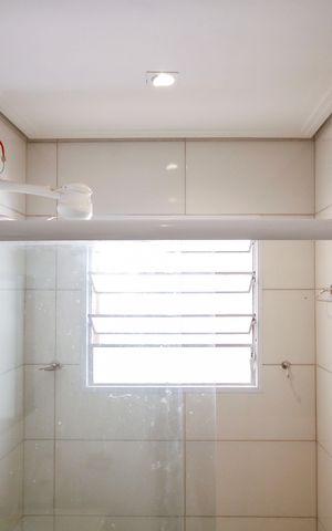 Casa para alugar com 70m², 1 quarto e 1 vaga Casa para alugar com 70m², 1 quarto e 1 vagaBanheiro