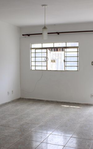 Casa para alugar com 144m², 2 quartos e 1 vagaSala 