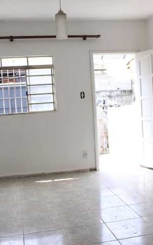 Casa para alugar com 144m², 2 quartos e 1 vagaSala 