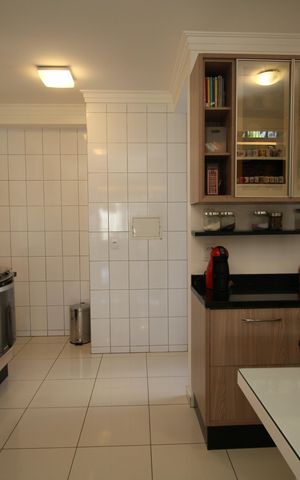 Apartamento à venda com 122m², 3 quartos e 2 vagasCozinha