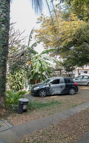 Casa à venda com 170m², 4 quartos e 8 vagasGaragem