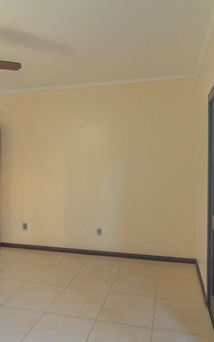 Casa para alugar com 350m², 6 quartos e 4 vagas Casa para alugar com 350m², 6 quartos e 4 vagasQuarto 4