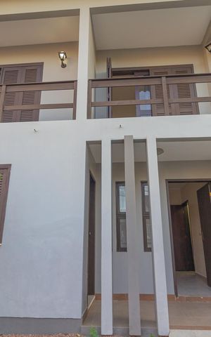 Casa para alugar com 350m², 6 quartos e 4 vagas Casa para alugar com 350m², 6 quartos e 4 vagasEntrada