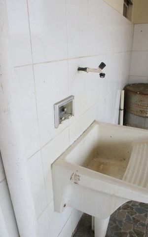 Casa à venda com 194m², 4 quartos e 2 vagasÁrea de Serviço