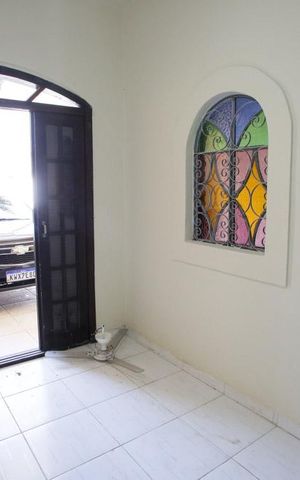 Casa à venda com 194m², 4 quartos e 2 vagasQuarto Suíte 2
