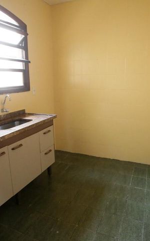 Casa à venda com 194m², 4 quartos e 2 vagasCozinha