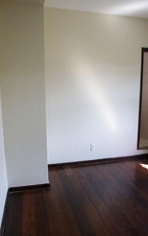 Casa à venda com 194m², 4 quartos e 2 vagasQuarto Suíte 1