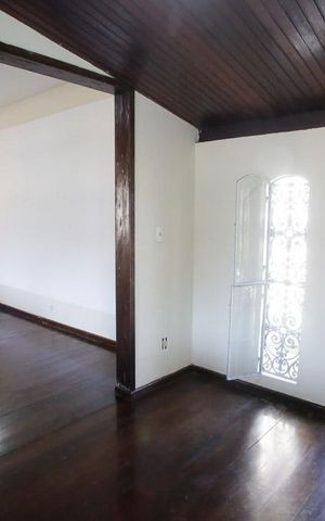 Casa à venda com 194m², 4 quartos e 2 vagasSala de Jantar