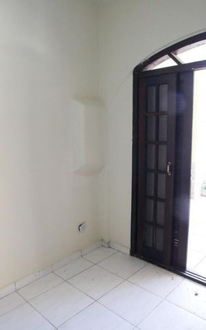 Casa à venda com 194m², 4 quartos e 2 vagasQuarto Suíte 2