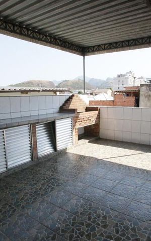 Casa à venda com 194m², 4 quartos e 2 vagasTerraço