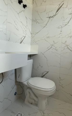 Casa para alugar com 134m², 2 quartos e 4 vagasBanheiro quarto 1